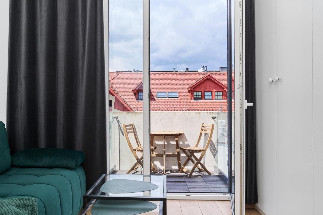 Apartment By The Oder River Wroclaw By Noclegi Renters Extérieur photo
